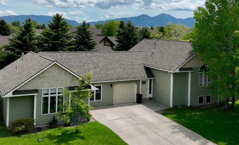 724 N 22nd Ave-Unit -A in Bozeman, MT - Building Photo