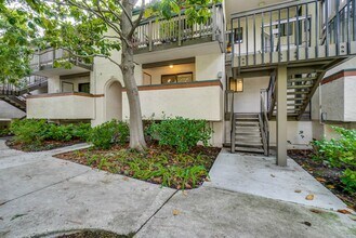 606 San Conrado Terrace in Sunnyvale, CA - Building Photo - Building Photo