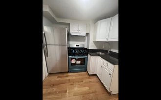 234 Lexington St, Unit #3 in Boston, MA - Building Photo - Building Photo