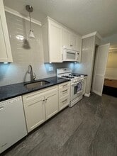 1 Greenbriar Dr in North Reading, MA - Foto de edificio - Building Photo