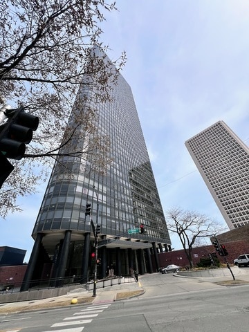 property at 5415 N Sheridan Rd