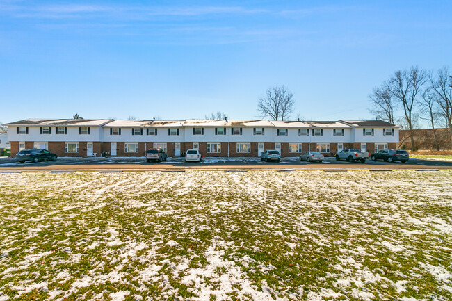 Riverside Place Apartments in Owosso, MI - Foto de edificio - Building Photo