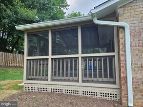 5021 Swinton Dr in Fairfax, VA - Building Photo - Building Photo