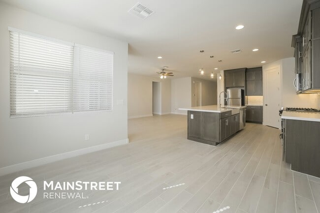 6907 W Allen St in Phoenix, AZ - Foto de edificio - Building Photo