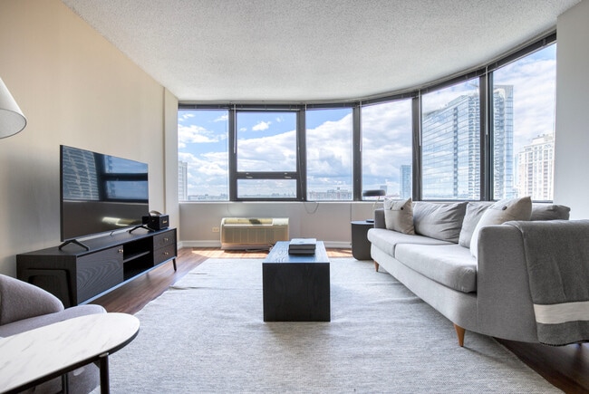 1212 S Michigan Ave