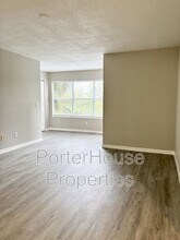 5140 Conroy Rd in Orlando, FL - Building Photo - Building Photo