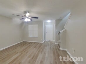 21606 Dawn Timbers Ct in Humble, TX - Foto de edificio - Building Photo