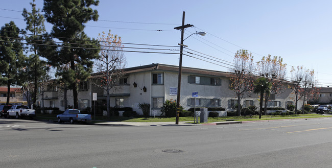 8012 7th St in Buena Park, CA - Building Photo - Building Photo