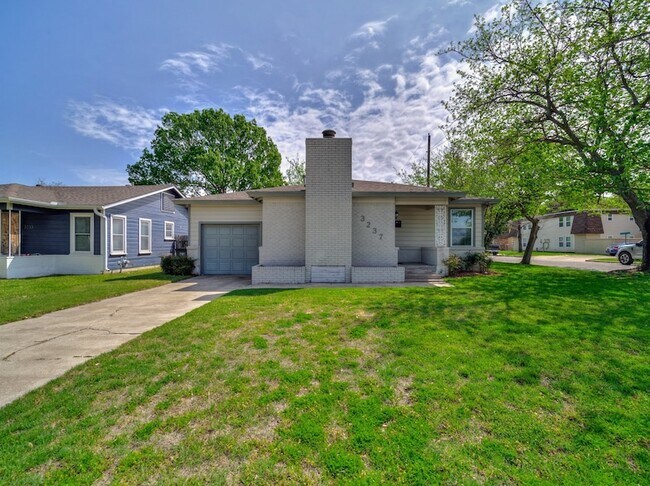property at 3237 Olive Pl