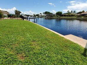 423 Vía Cintia in Punta Gorda, FL - Building Photo - Building Photo