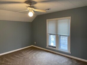16933 Northville Rd, Unit Apt 2 in Northville, MI - Foto de edificio - Building Photo
