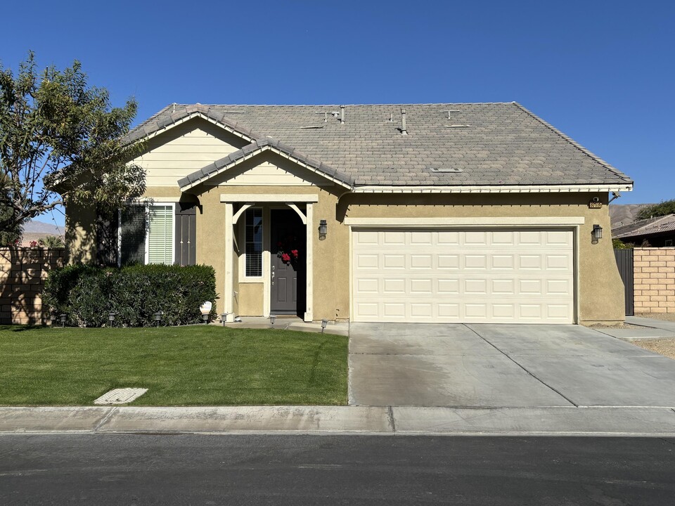 80056 Durwent Dr in Indio, CA - Building Photo