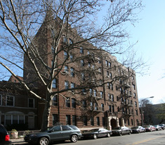 135 Clarkson Ave Apartments