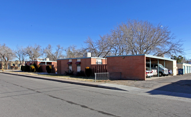 300-306 12th St SW in Albuquerque, NM - Foto de edificio - Building Photo