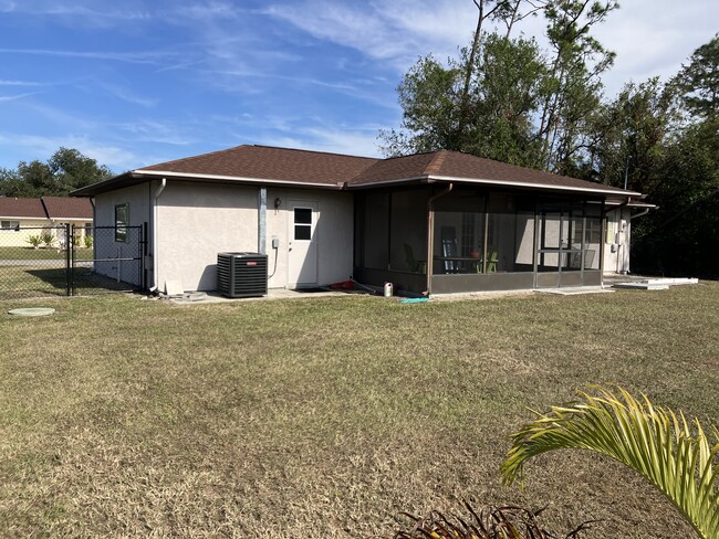 20325 Ladner Ave in Port Charlotte, FL - Building Photo - Building Photo
