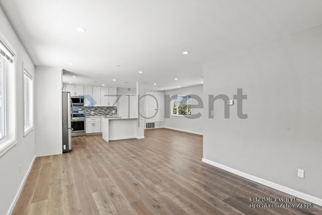 2273 E 23rd St in Oakland, CA - Building Photo