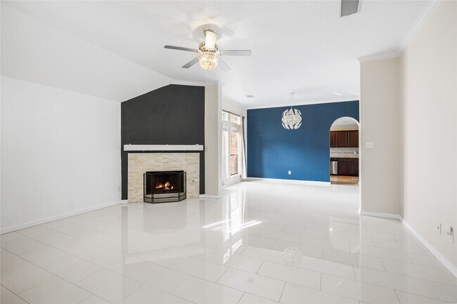 21014 Carmel Valley Dr in Katy, TX - Building Photo - Building Photo