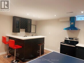 8 Stony Hill Blvd in Markham, ON - Building Photo - Building Photo