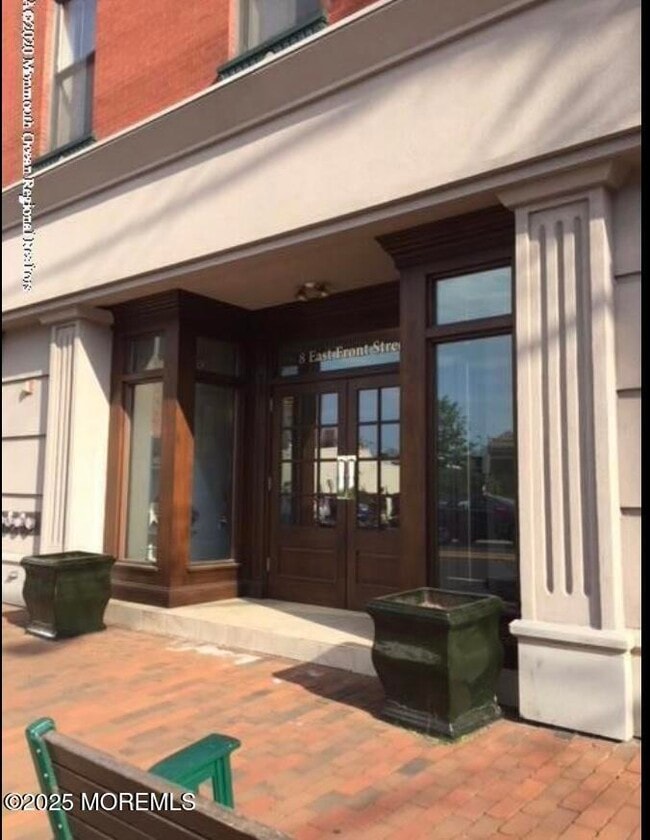 8 E Front St in Red Bank, NJ - Building Photo - Building Photo