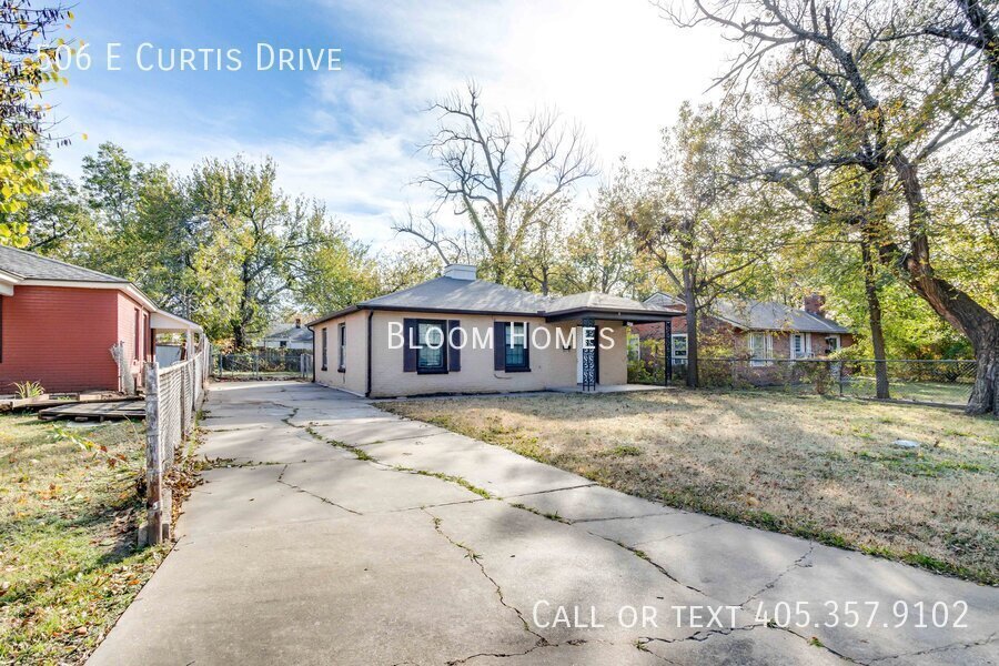 506 E Curtis Dr in Midwest City, OK - Building Photo