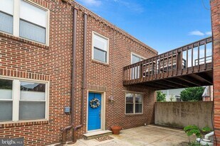 1019-25 N 4th St in Philadelphia, PA - Building Photo
