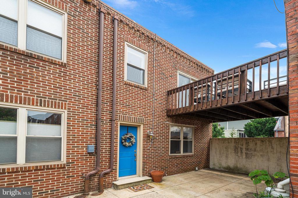 1019-25 N 4th St in Philadelphia, PA - Building Photo