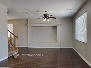 4560 Grey Heron Dr in North Las Vegas, NV - Building Photo - Building Photo