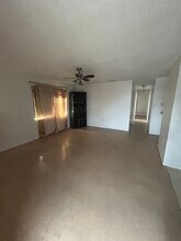 1938 NW 2nd Ct in Miami, FL - Building Photo - Building Photo