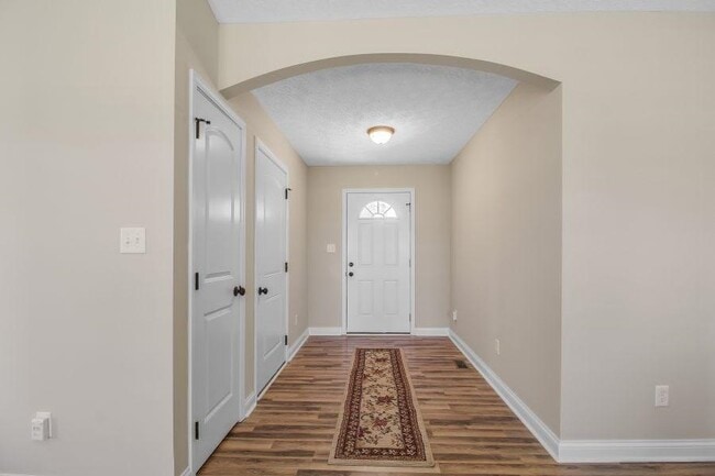 property at 418 Lansing Ln