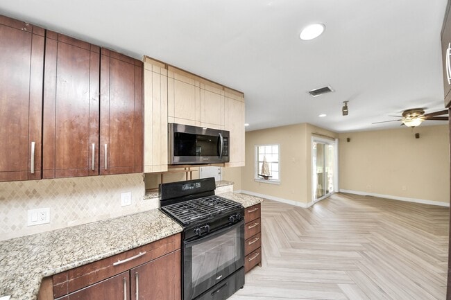 property at 7623 Barberton Dr