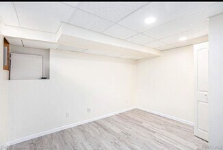 5055 Scarsdale Dr in Sterling Heights, MI - Building Photo - Building Photo