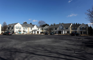 Villas at Orchard Run Apartments