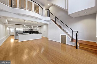 241 R St NE in Washington, DC - Building Photo