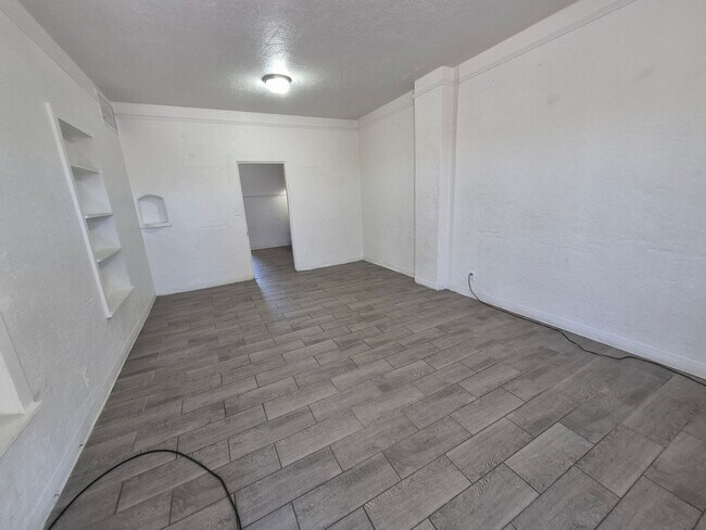 383 S 7th Ave in Yuma, AZ - Foto de edificio - Building Photo