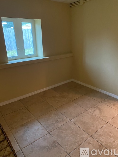 2715 Ingot Pl in Sarasota, FL - Building Photo - Building Photo