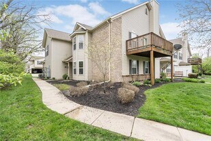 474 Glenn Villa Ln in Avon, IN - Building Photo