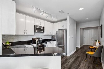 500 Throckmorton St in Fort Worth, TX - Building Photo - Building Photo