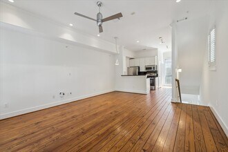 100 McGowen St in Houston, TX - Building Photo - Building Photo