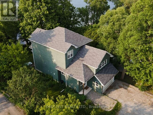 property at 274 Douglas Rd