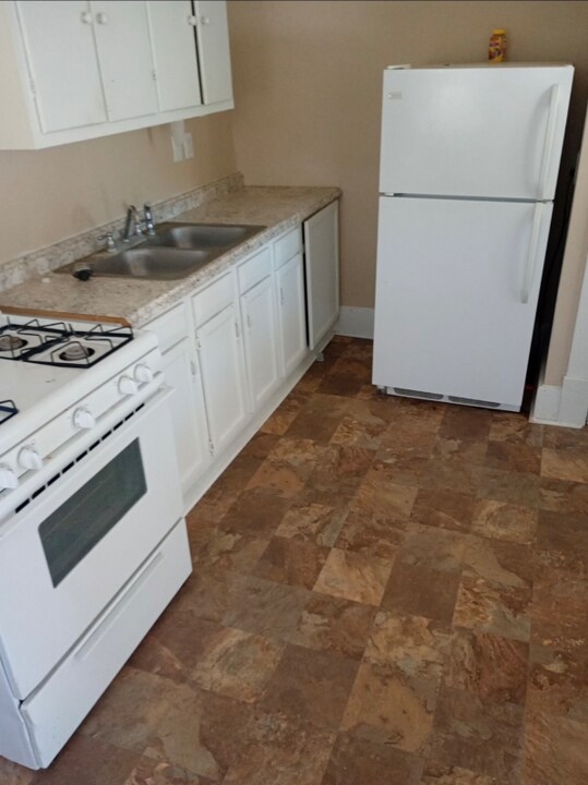 801 S 17th St in New Castle, IN - Building Photo