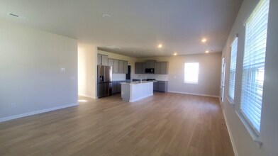 5513 Hydrangea St in Winston-Salem, NC - Building Photo - Building Photo