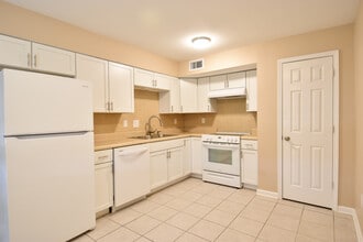 3012 12th St in Metairie, LA - Building Photo - Building Photo