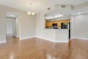 10440 SW Stephanie Way, Unit 4207 in Port St. Lucie, FL - Building Photo
