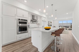 1375 California Cir in Milpitas, CA - Building Photo - Building Photo