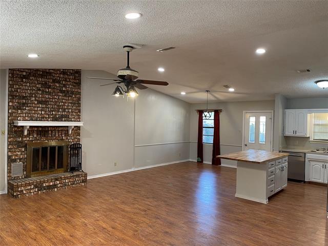 429 Martin St in Bonham, TX - Building Photo - Building Photo