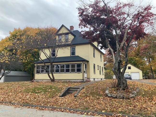 14 Glenwood St in Manchester, CT - Foto de edificio - Building Photo