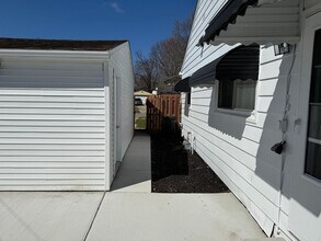 303 W Ainsworth St in Ypsilanti, MI - Building Photo - Building Photo