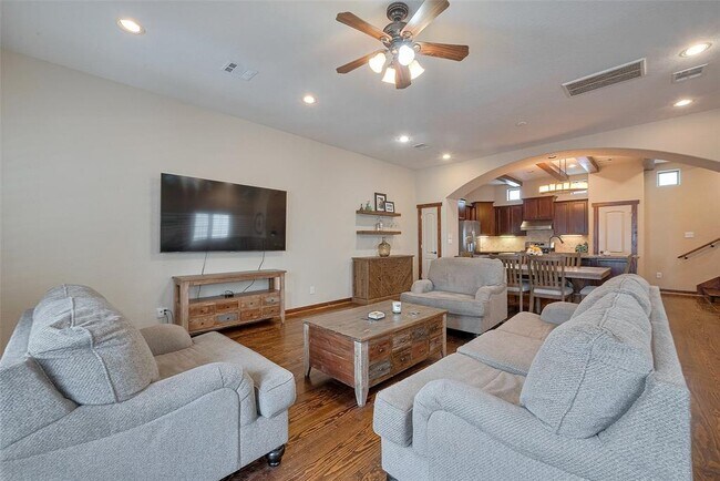 1426 W 21st St in Houston, TX - Foto de edificio - Building Photo
