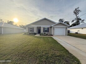 1709 Hickory Ave in Panama City, FL - Building Photo