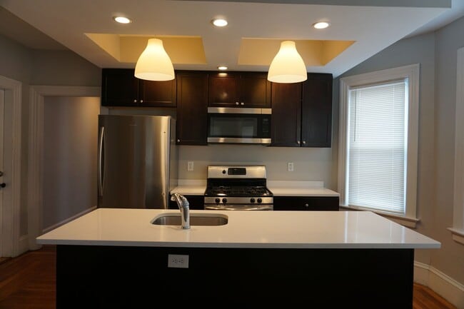 637 Smith St in Providence, RI - Building Photo - Building Photo